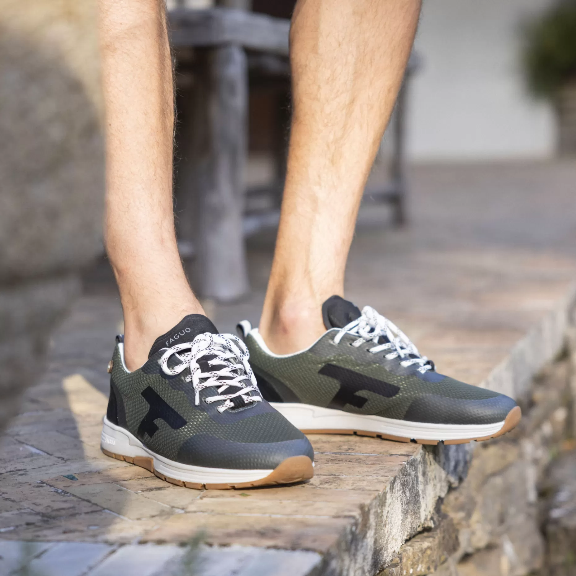 Homme FAGUO Baskets - Homme*Runnings Kaki & Noir Vegan